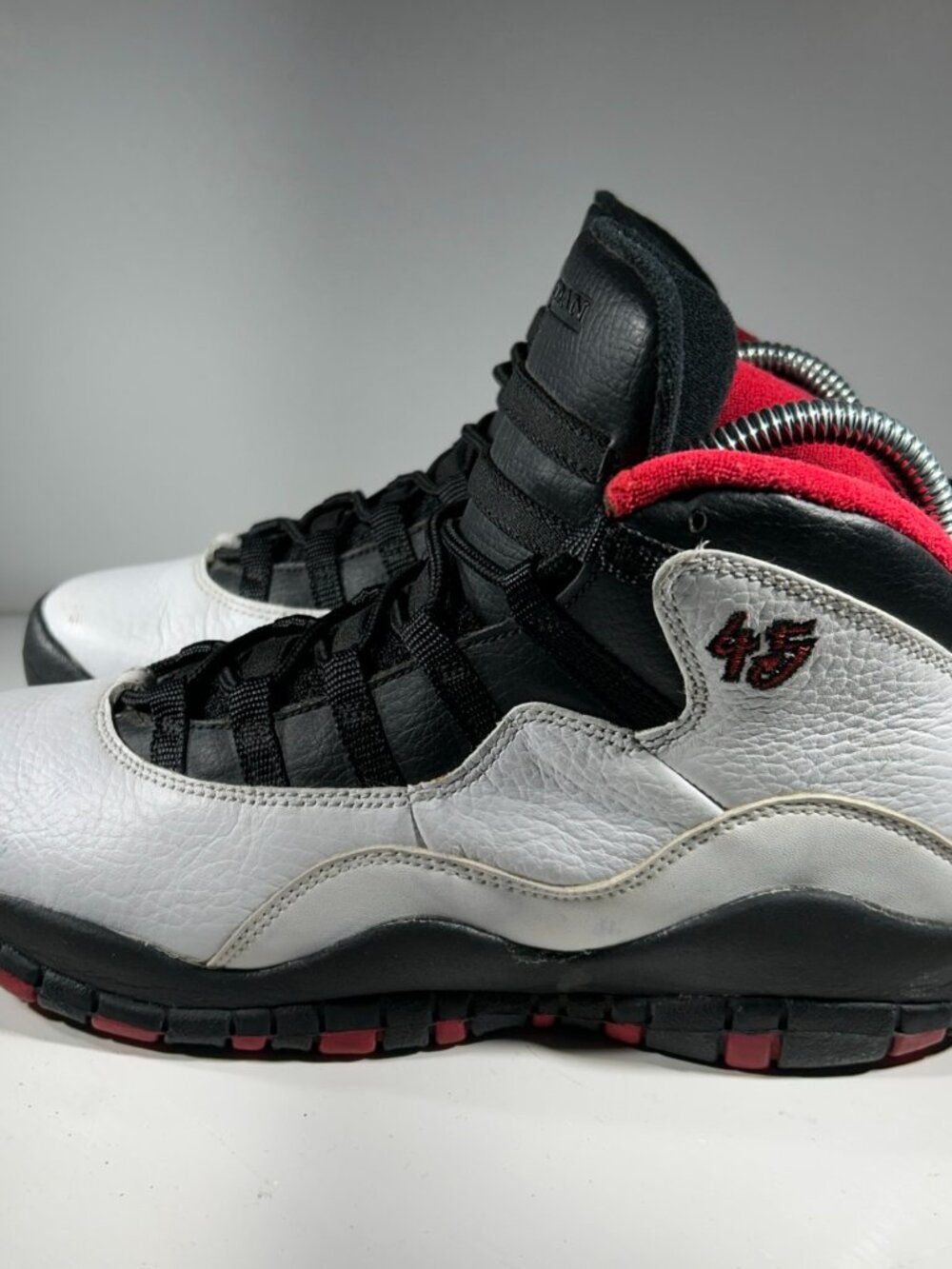 Nike Air Jordan 10 Retro Boys Basketball Sneakers Size 6 6Y White Leather Shoes